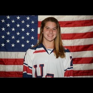 Meet your Posher, Stefanie